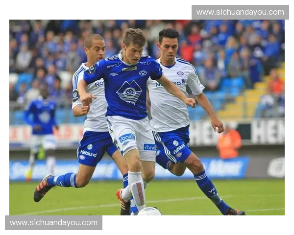 欧协联足球赛事高清直播在线观看平台全程覆盖精彩巅峰对决盛宴体验